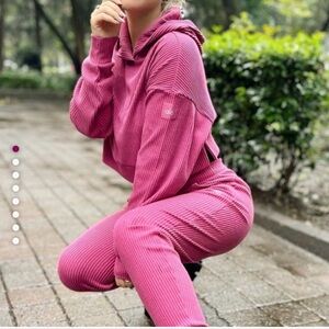 ALO Yoga Muse Hoodie